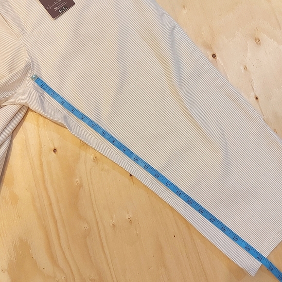 3 for $25- Gloria Vanderbilt Cream Capris, Size 14 - Picture 14 of 16